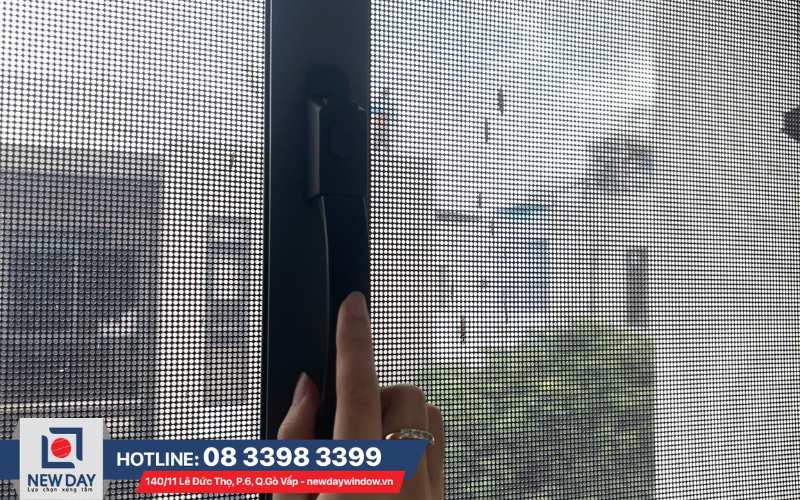 Lưới inox chóng va đập mạnh